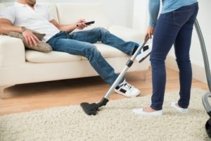 How to Vacuum Like a Pro to Save Time and Energy